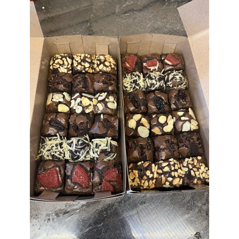 

BROWNIES SEKAT / BROWNIES PANGGANG / FUDGY BROWNIES / BROWNIES MURAH / BROWNIES FUDGY