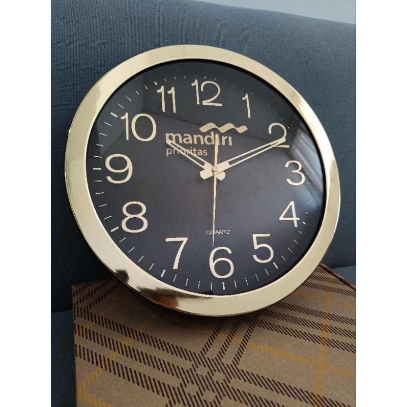 jam prioritas bank mandiri