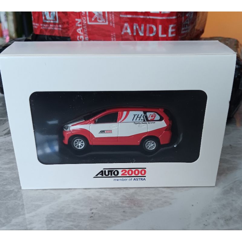 diecast flashdisk usb toyota avanza ths - 16Gb