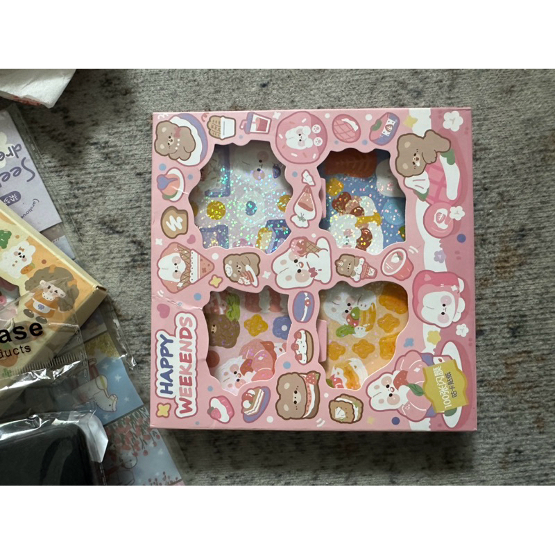 

stiker happy weekend