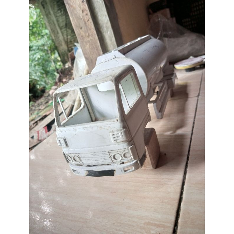 miniatur kabin + tangki PVC mentahan