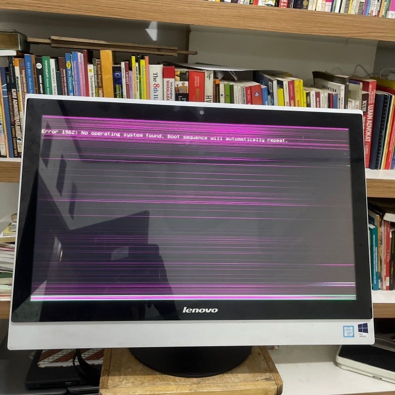 PC ALL IN ONE LENOVO CORE I7 GEN6 MINUS LAYAR SEPERTI DI GAMBAR RAM 8GB NO HDD BARANG ORIGINAL BUKAN