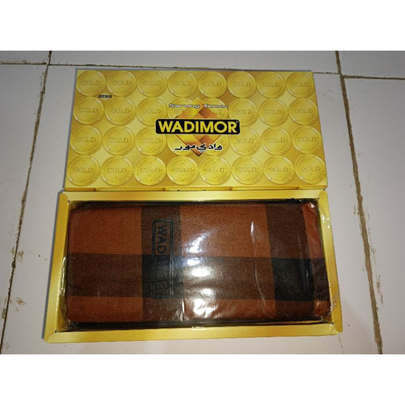 SARUNG WADIMOR COKLAT BATA