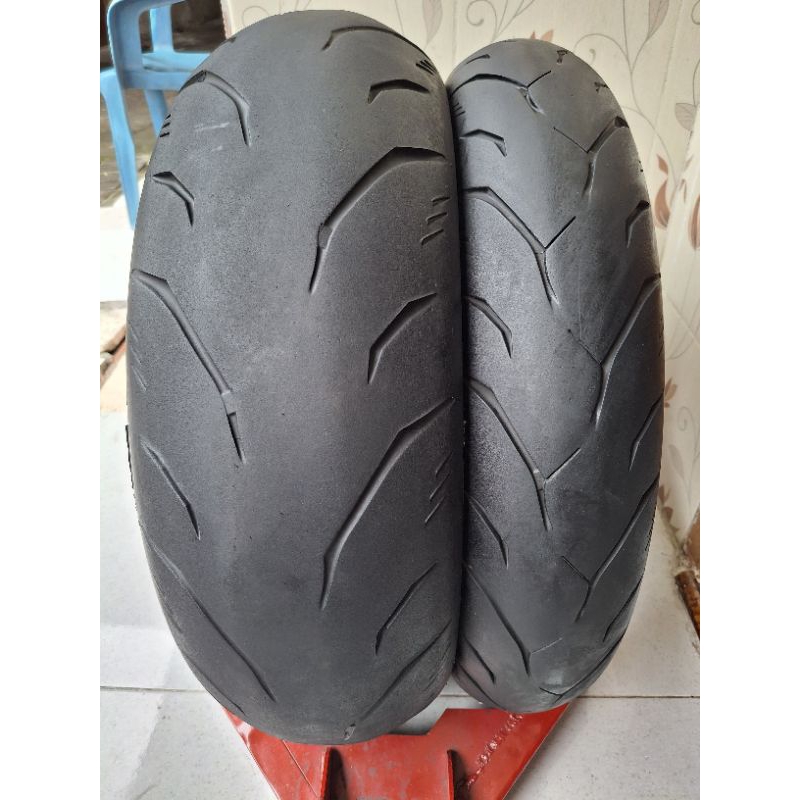 Ban 120/70 - 180/55 ring 17 CST radial . ninja 250 zx25 er6 z800