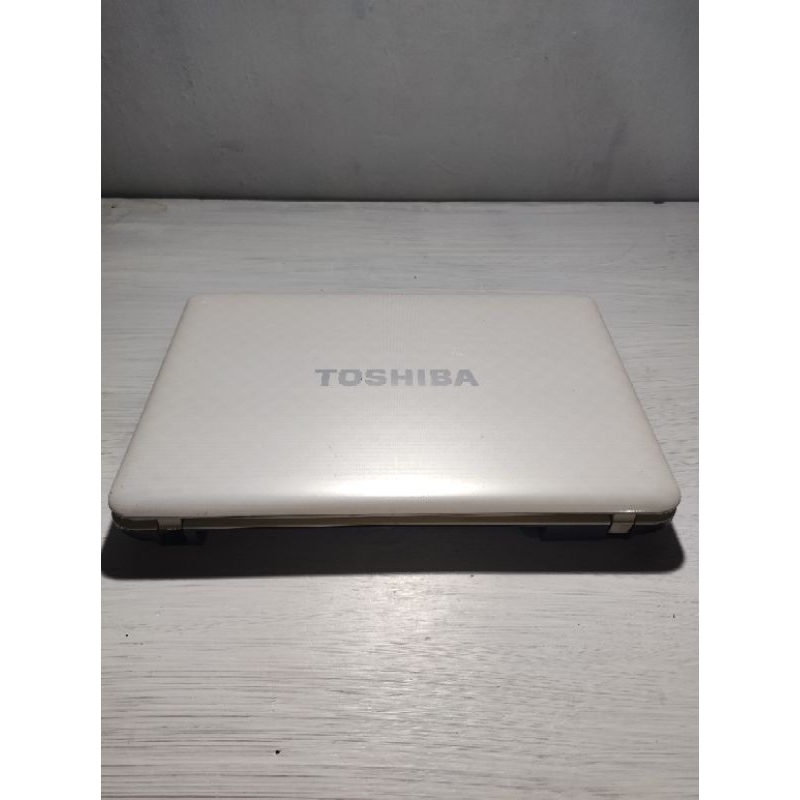 Kesing Case Casing Original Laptop Toshiba L745