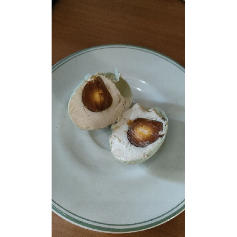 

Telur Bebek Asin Masir Matang isi 4 pcs