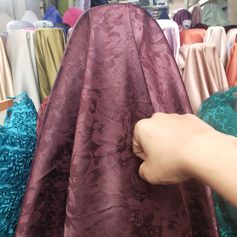 TYH Bahan kain Armani Jaguard silk premium/kain Armani Jaguard motif dot terbaru/Armani Jaguard silk