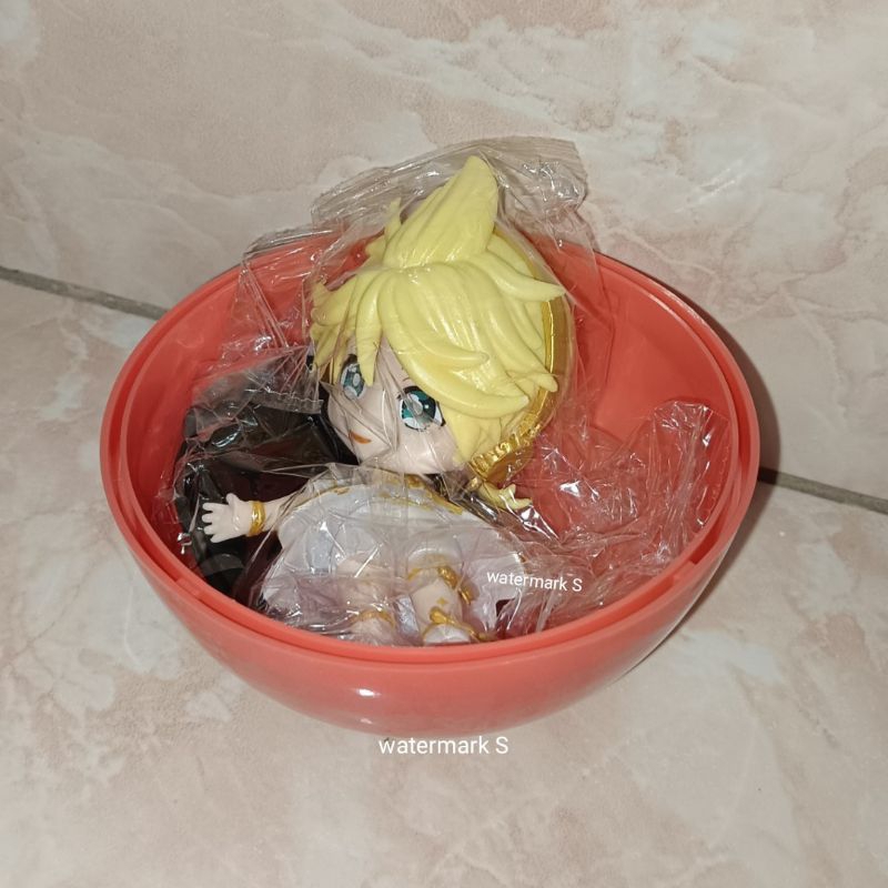 [OFFICIAL SEALED] Nendoroid Kagamine Len – Symphony Ver Action Figure Capsule