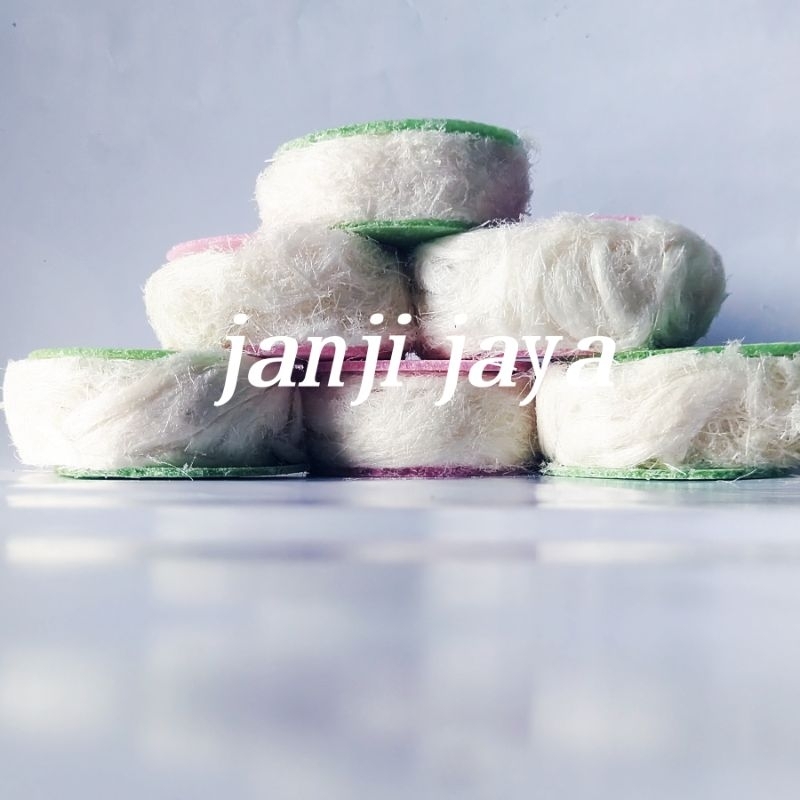 

aromanisrambut nenek