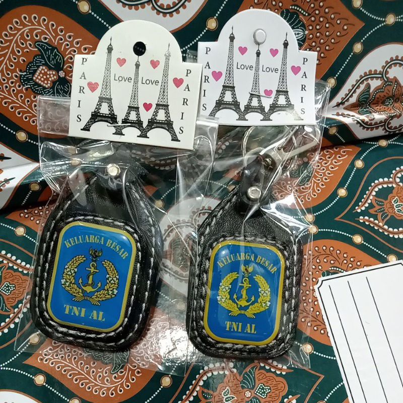 gantungan kunci logo TNI AL