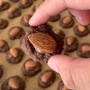 

Afghan Cookies w/Nutella Almond