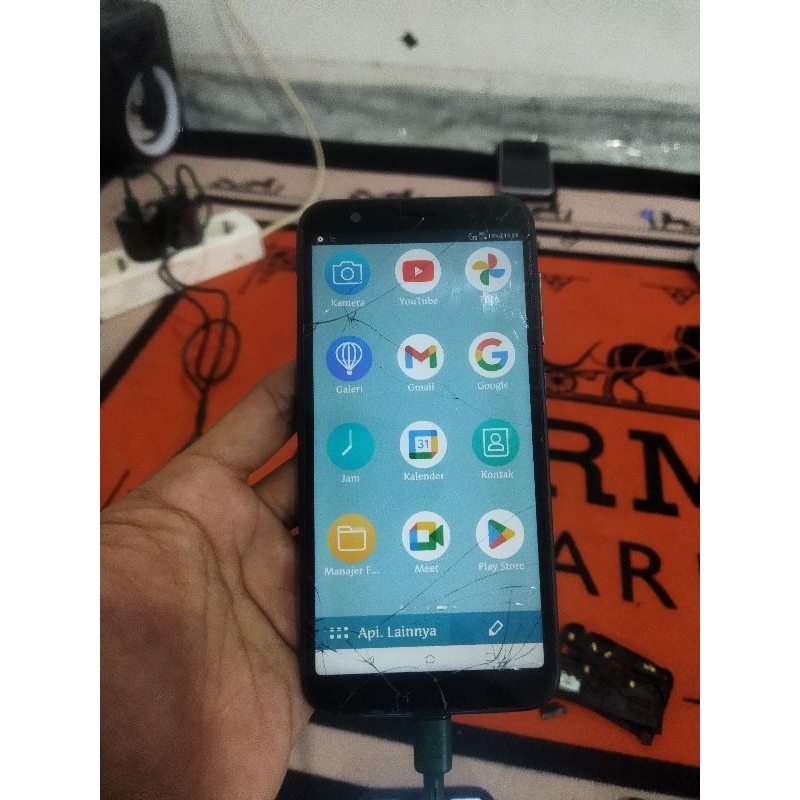 Lcd live L1 lcd bersih tc ngacak pecah bonus tatakan