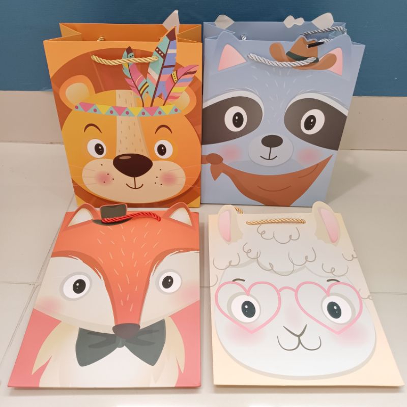 

Paperbag tas kado motif animal 4227C1 RUBAH SINGA RACOON DOMBA