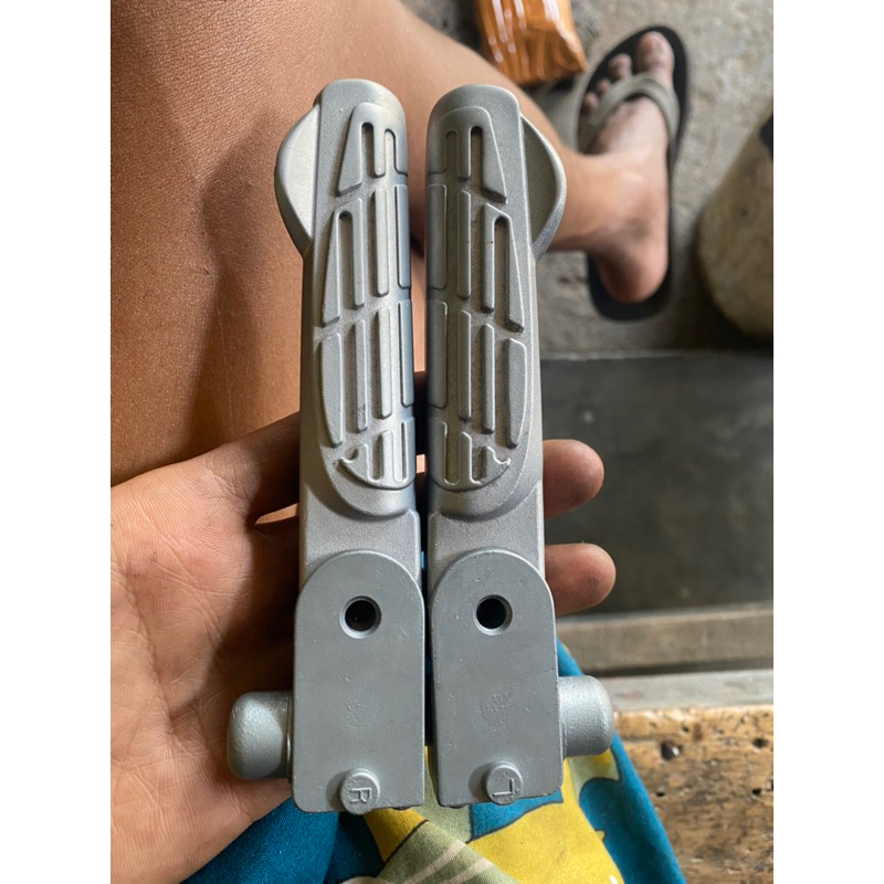 Foot step footstep Pijakan kaki Kymco Free LX, Easy JR ori original copotan