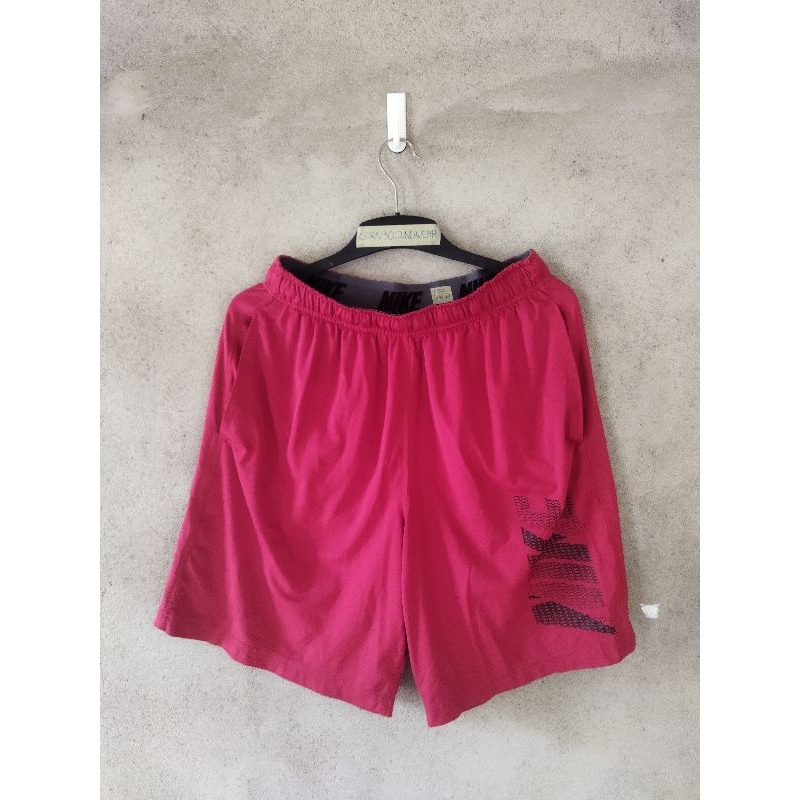 Celana Pendek Nike