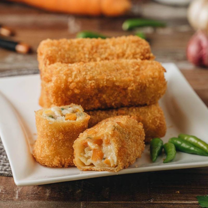 

risoles mayo smoke beef matang jumbo 4 pcs renyah enak
