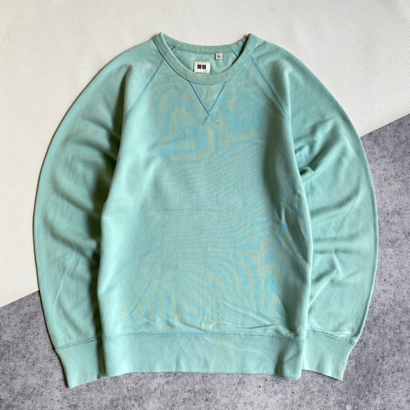 CREWNECK UNIQLO