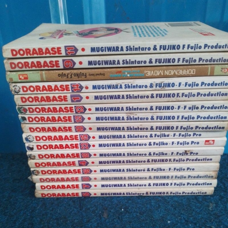 komik dorabase Random