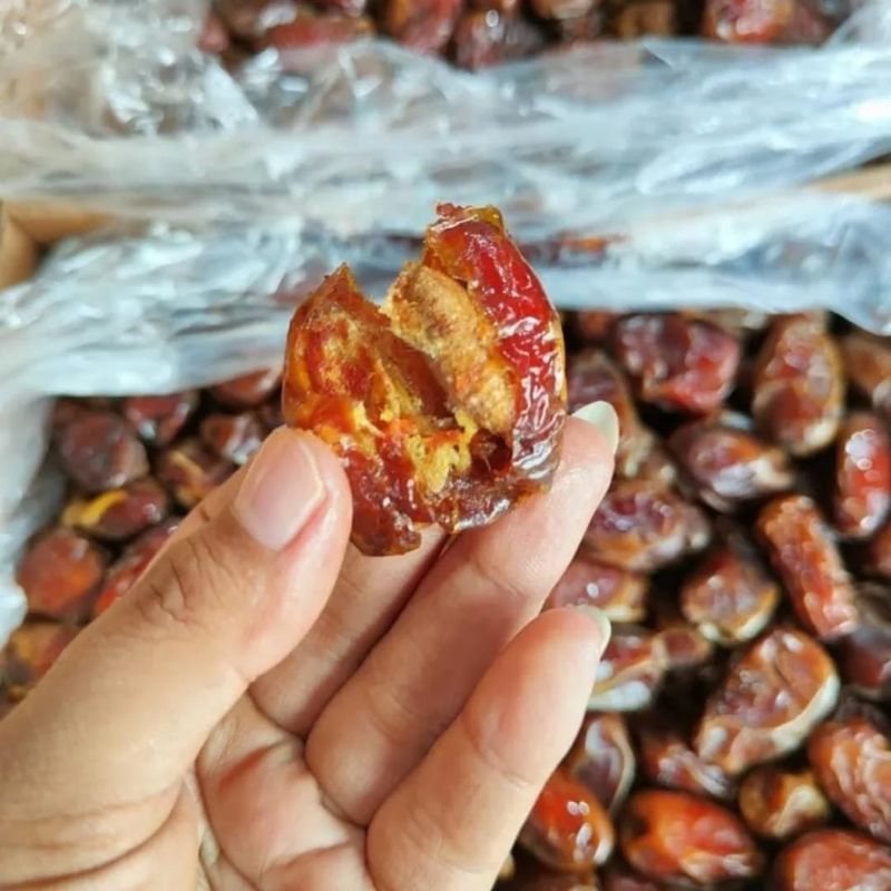 

Kurma golden valley 1kg