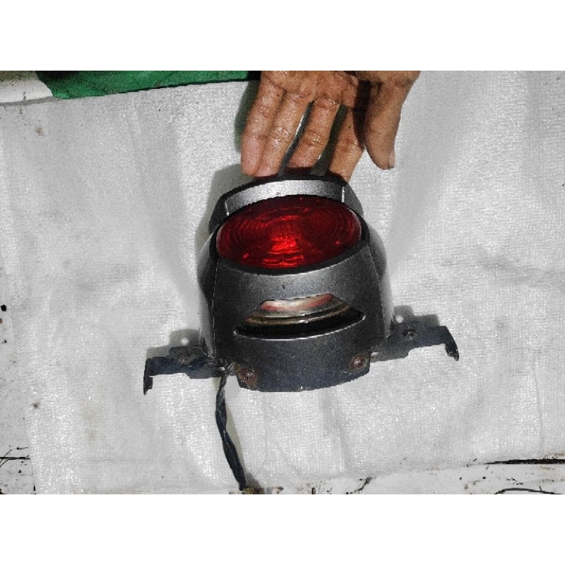 Reflektor Stoplamp belakang Xride X ride 115 2BU original