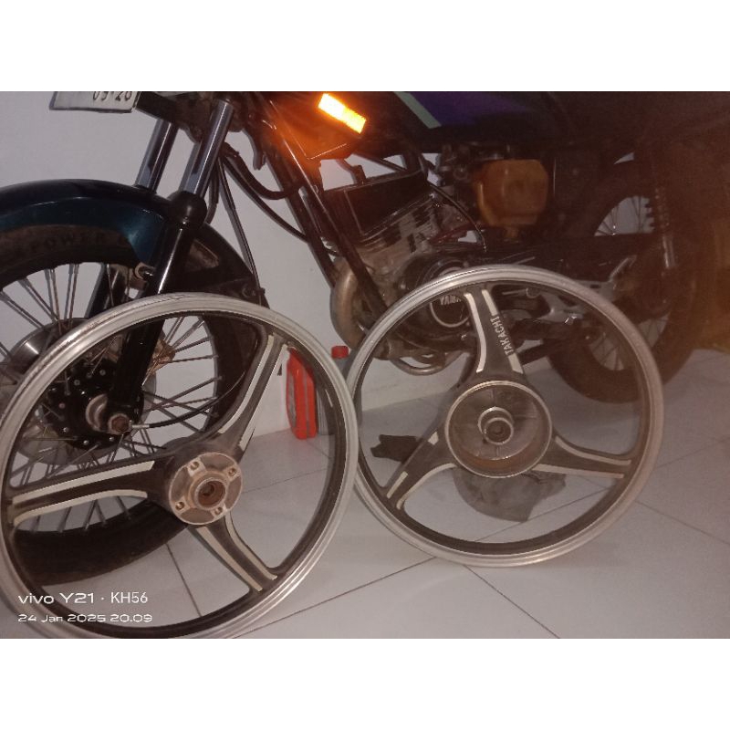 velg Takachi ring 18