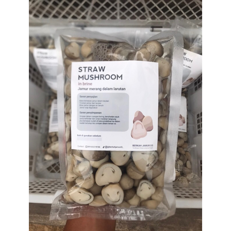 

Straw mushroom in brine Slice 250 gr