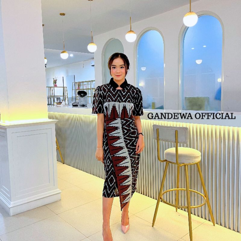 BELVA SUIZT Dress Tunik Tenun Blanket Motif Coklat Pramuka