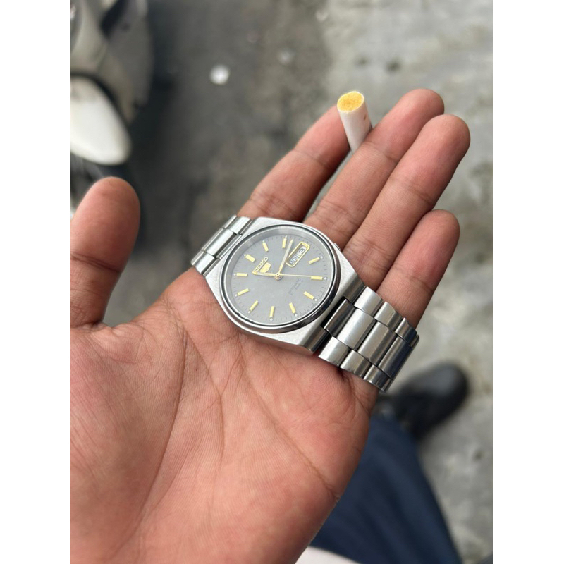 Jam cantik seiko 5 7s26-0520 grey dial.