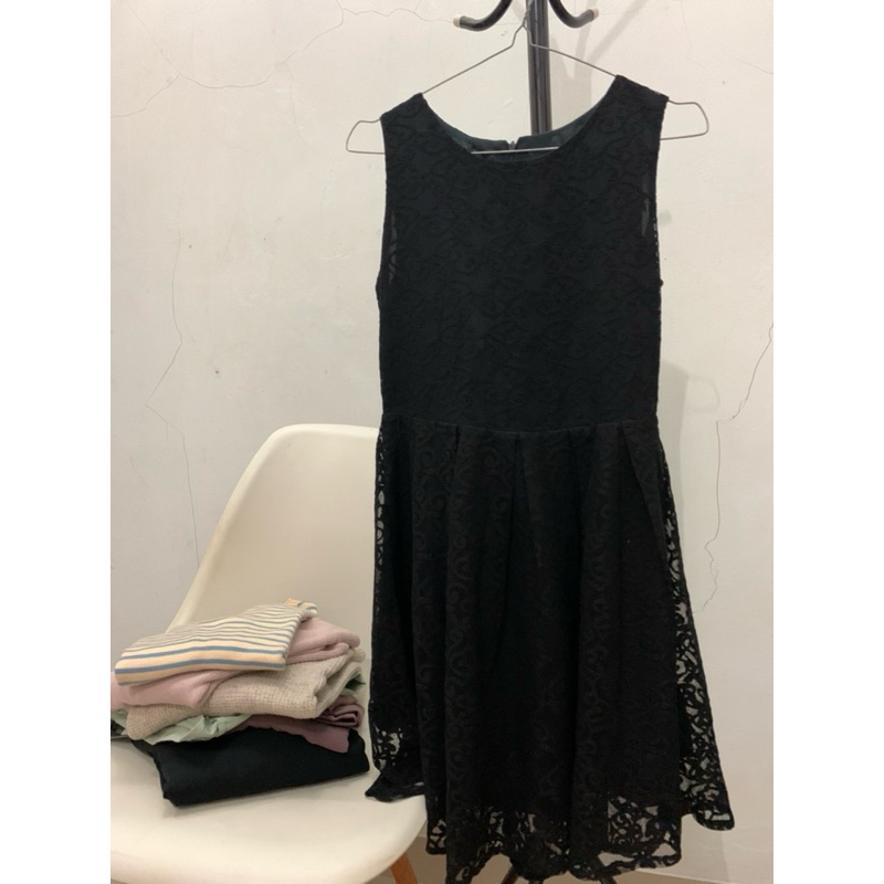 [preloved] Dress hitam brokat
