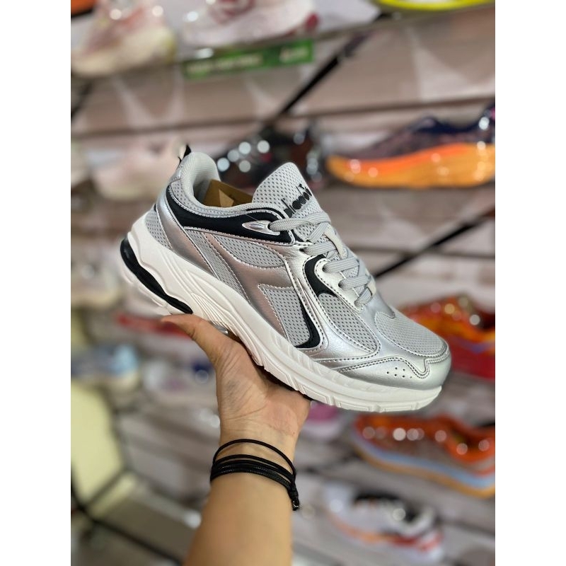 Promo  Sepatu Diadora Pria - Diadora Original