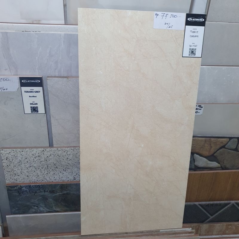 keramik dinding kamar mandi tidur dapur rumah PLATINUM 30x60 TIGRIS CREAM glossy