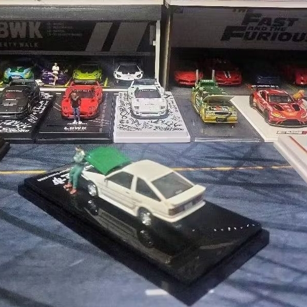 HJ64 Toyota AE86 Drift King with Figure Loose