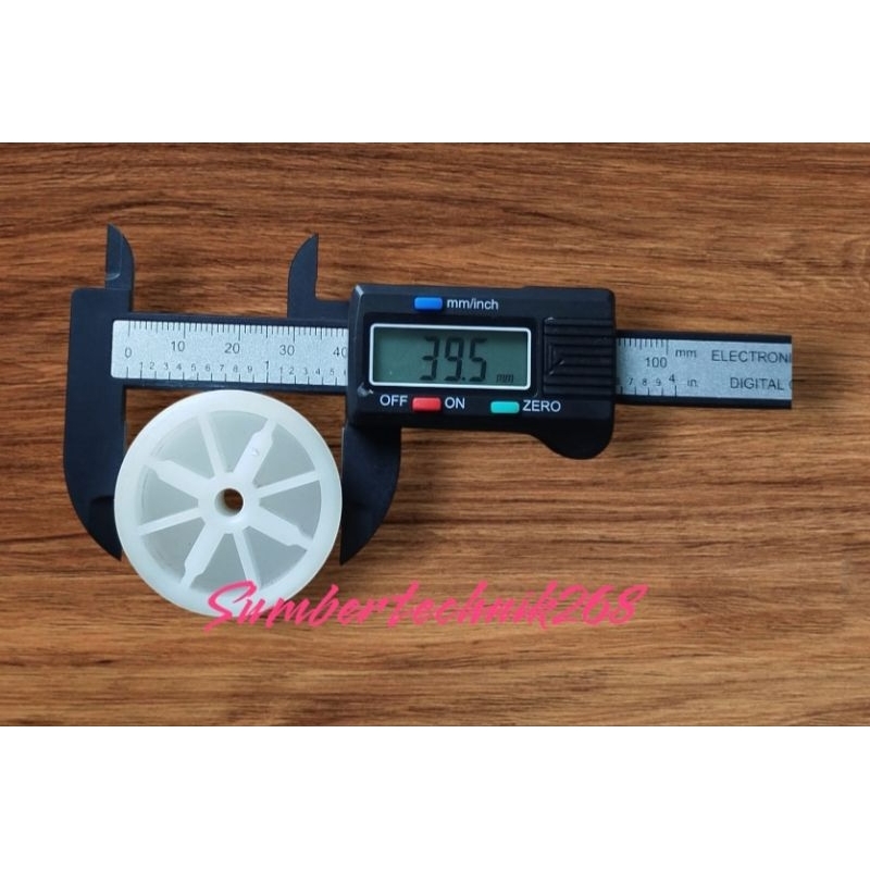 roda belakang kaki kulkas 2 pintu original