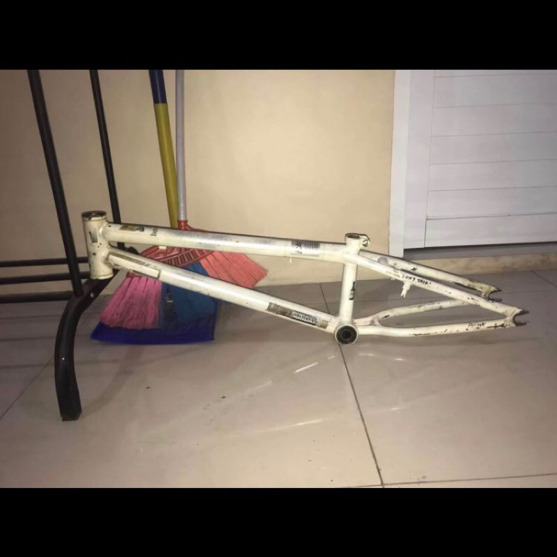 Frame United Rev Park 2