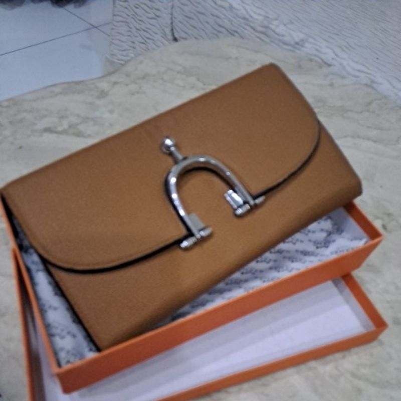 dompet wanita import her rijek dalam ex display camel