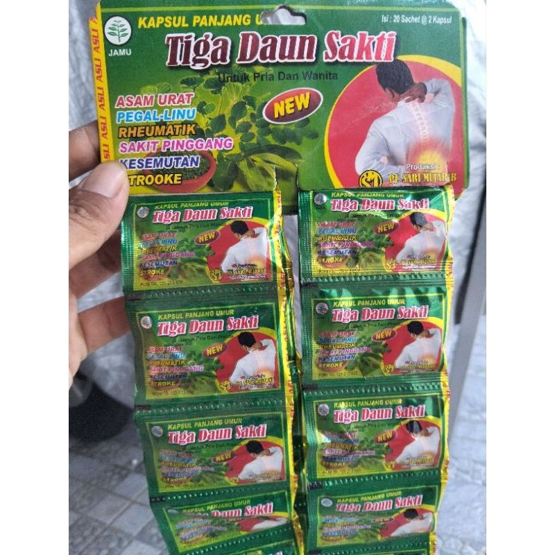 

Tiga akar daun