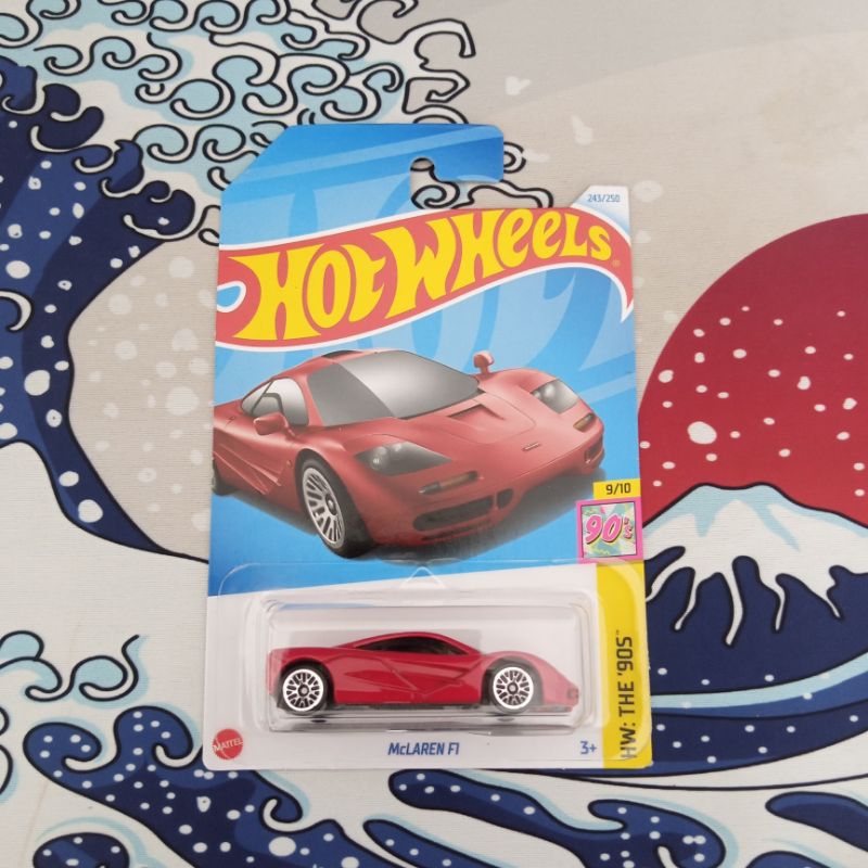 hotwheels McLaren F1 - red