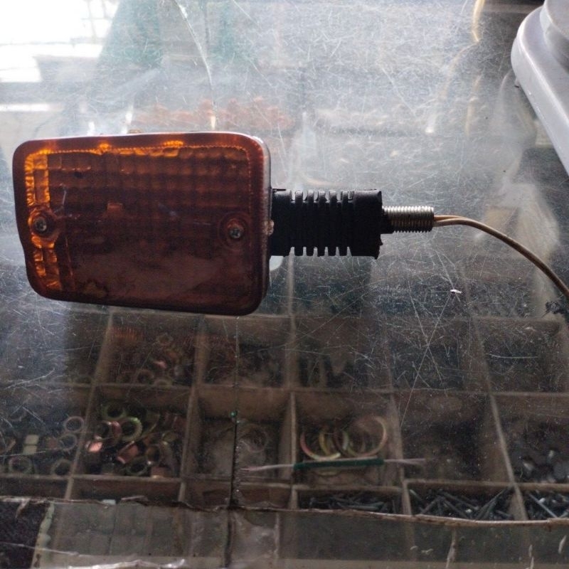 mika lampu sein c700 / honda win / 1pc