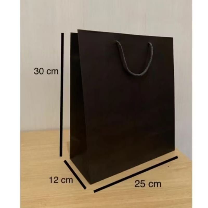 

PAPER BAG POLOS HITAM 25X30