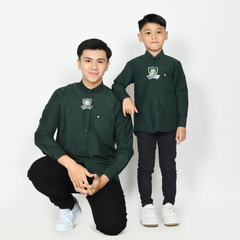 BOY MOM Hijau Botol Panjang Poplin Kemeja Polos Couple Ayah Dan Anak Warna Hijau Botol Lengan Panjan