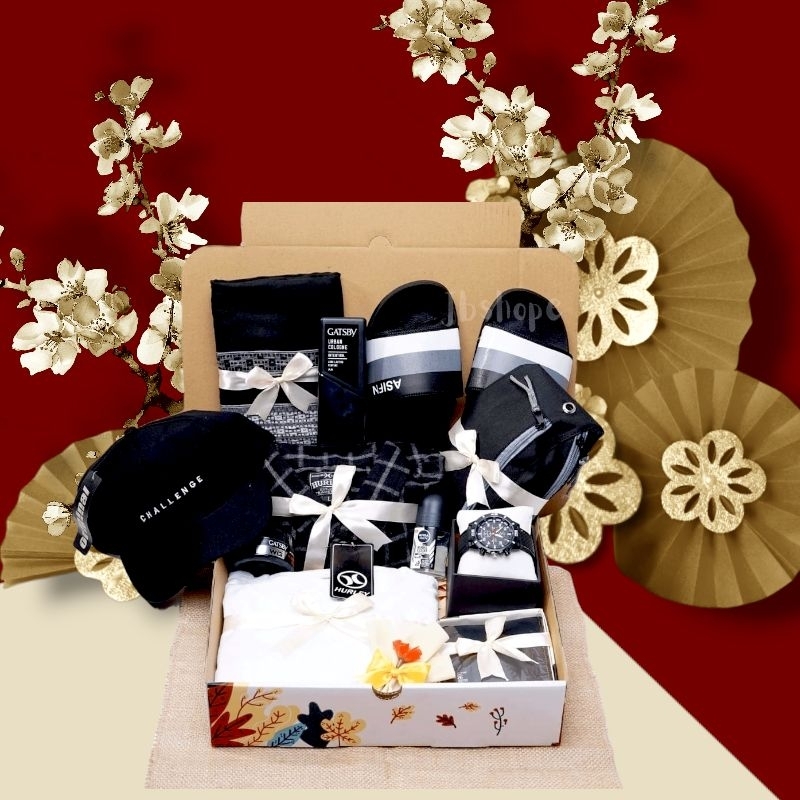 

Hampers Kado Hadiah Ulang Tahun Cowok Isi Pakaian / Paket Gift Box