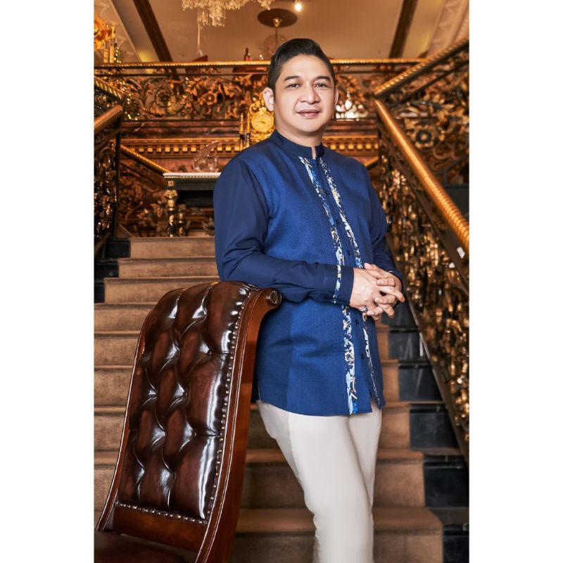 Koko Ivan Gunawan Raya Collection 2025 - Izmir Shirt