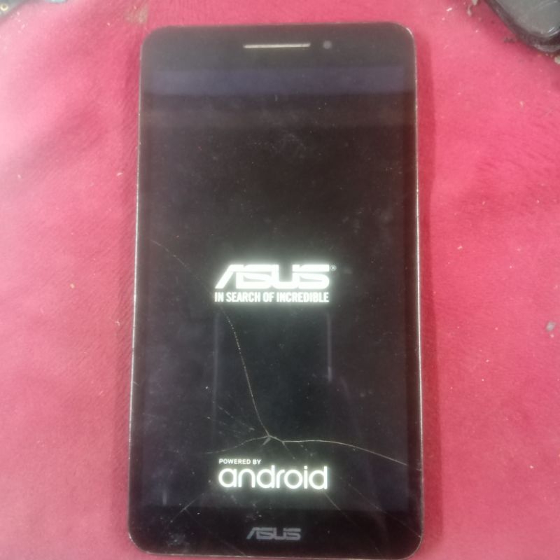 Tablet Asus L001