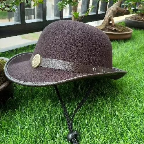 topi boni pramuka bahan laken/beludru