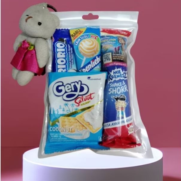 

SNACK BIRU/Snack Ulang Tahun/ Gift Anak/ Bingkisan/ Souvenir Ulang Tahun/Snack Viral