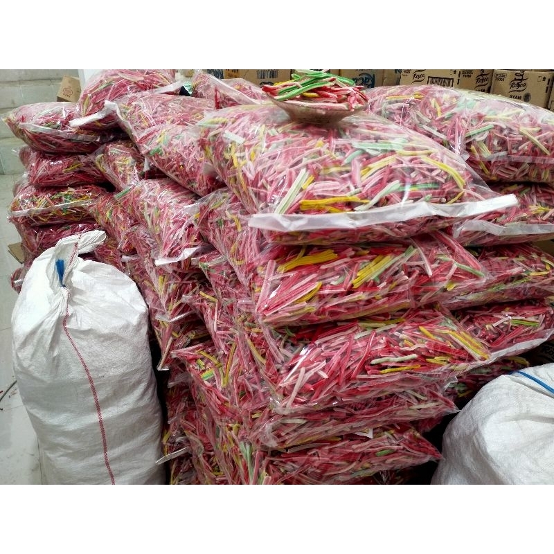 

250gr KERUPUK BETON BANTET MENTAH/KERUPUK ZAAT