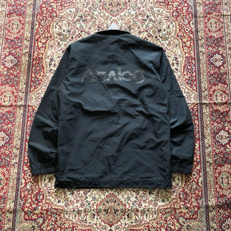 Jaket Analog coach jacket HE487