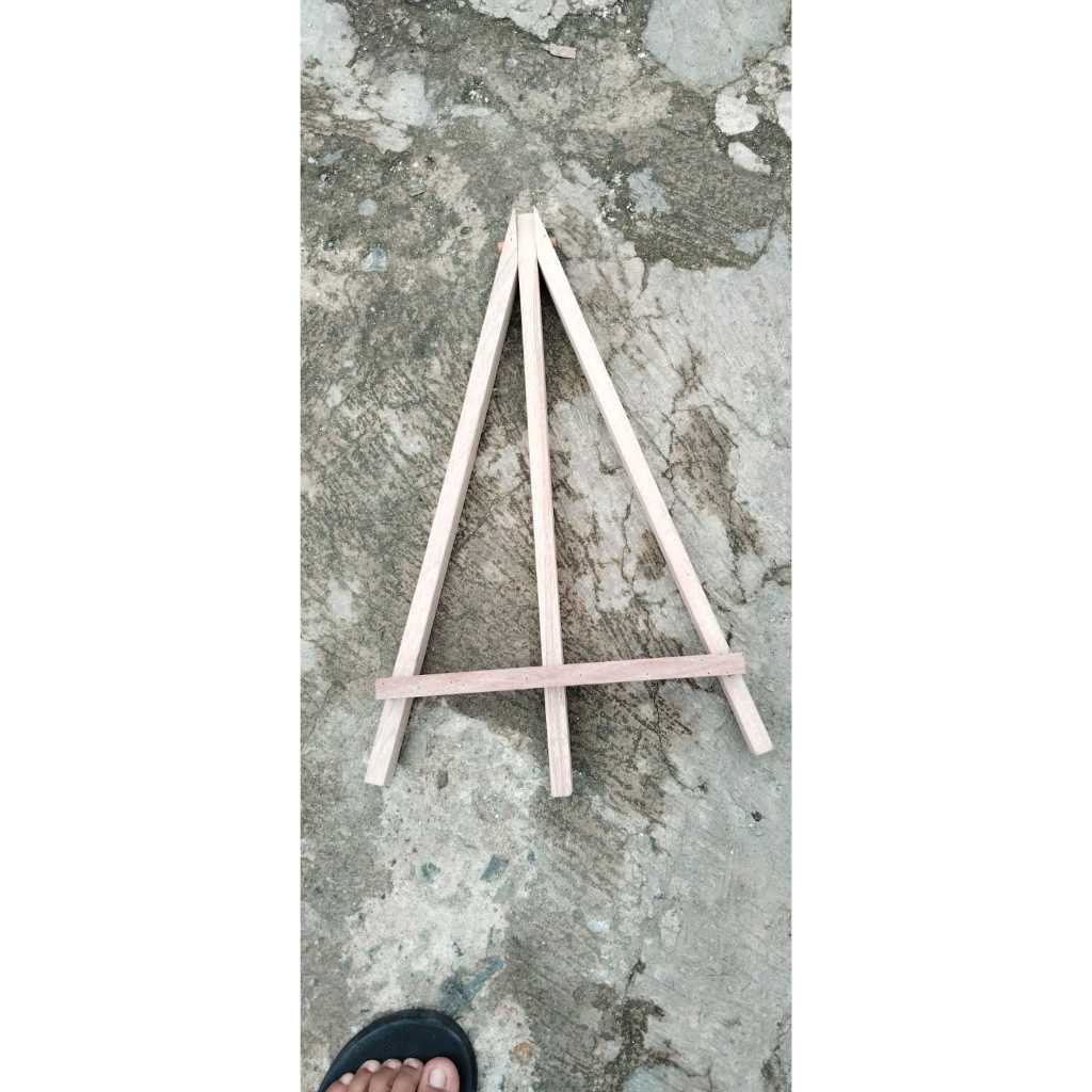 

Set Papan Tulis 40x60cm + Stand Kecil / Penyangga Free Spidol Penghapus / Stand 50 cm