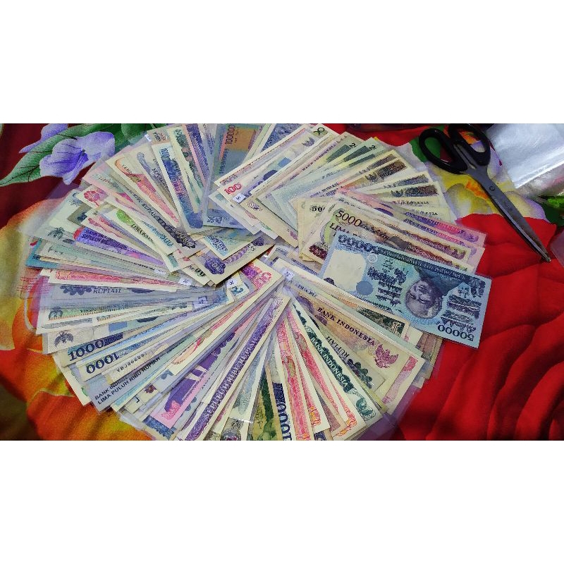Paket 20 lembar uang kuno