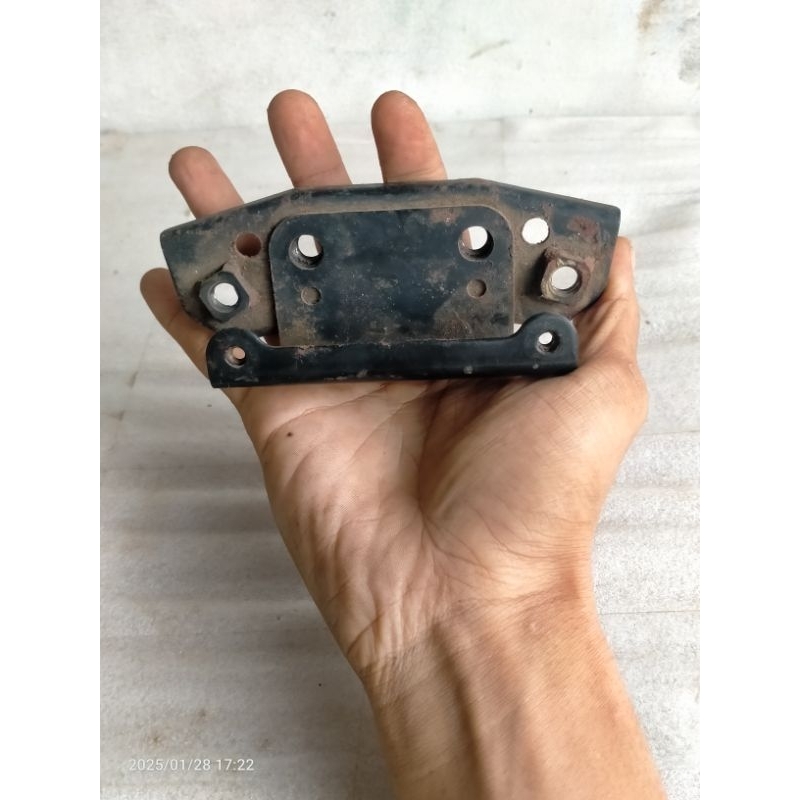 breket dudukan pangkon emblem horn klakson yamaha RX King RX-King cobra kobra master original copota